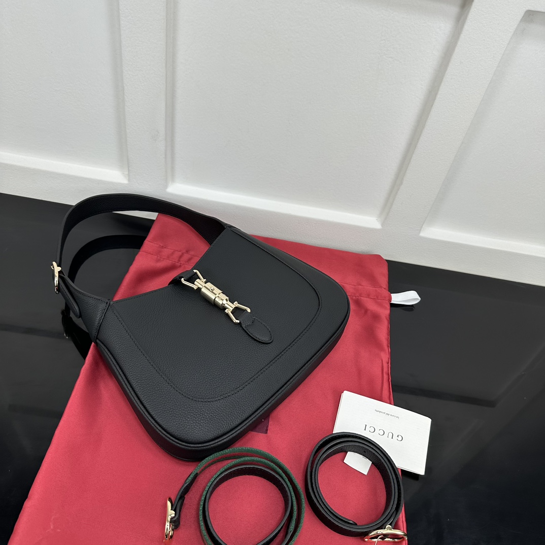 Gucci Hobo Bags